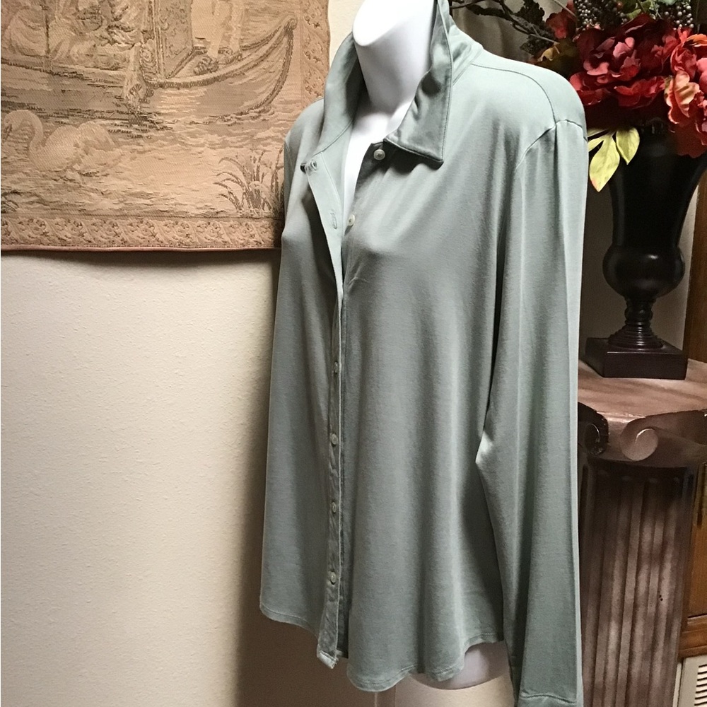 TAHARI, ALWAYS BEAUTIFUL size XL, long sleeve, light mint green